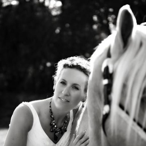 Meet your Posher, Andrea - Picture 1 of 1